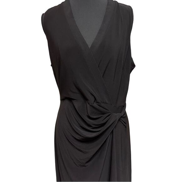 Tommy Hilfiger Sheath Dress Twist Side Women’s Size 10 Black LBD Sleeveless NWT - Picture 3 of 9